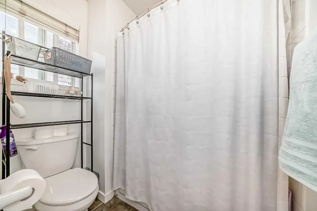 132 Hidden Hills Road NW Calgary AB T3A 5Y2