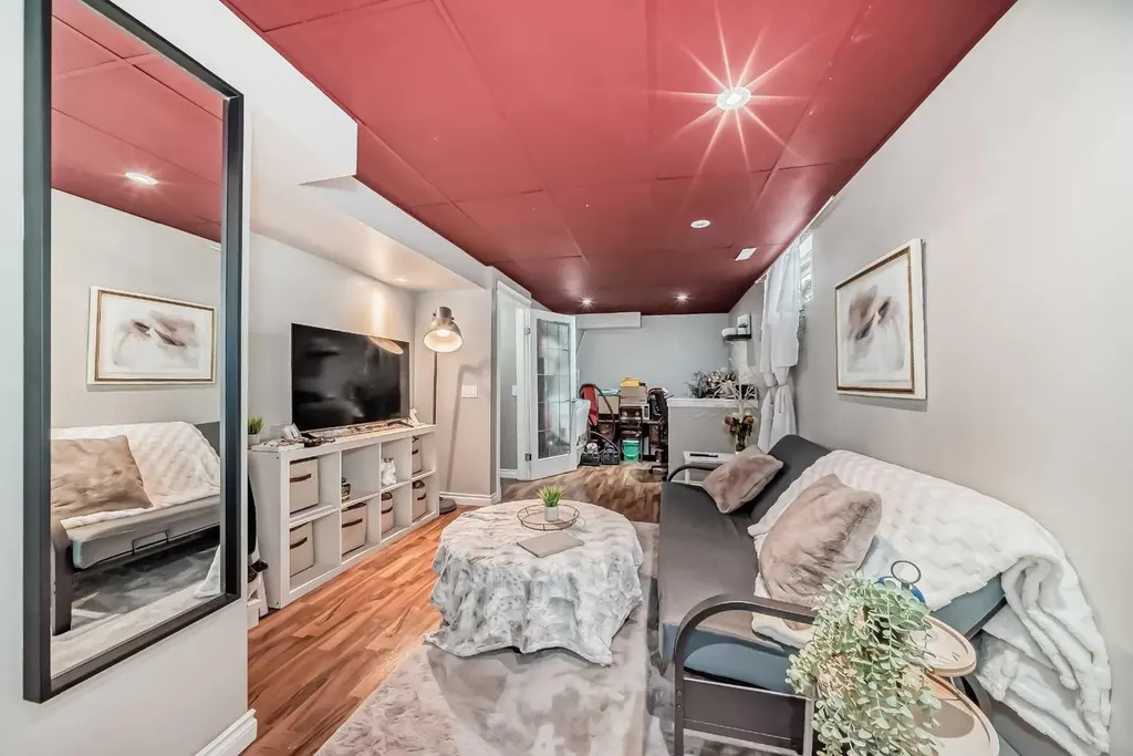 132 Hidden Hills Road NW Calgary AB T3A 5Y2
