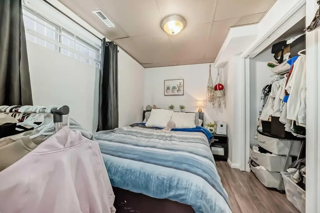132 Hidden Hills Road NW Calgary AB T3A 5Y2