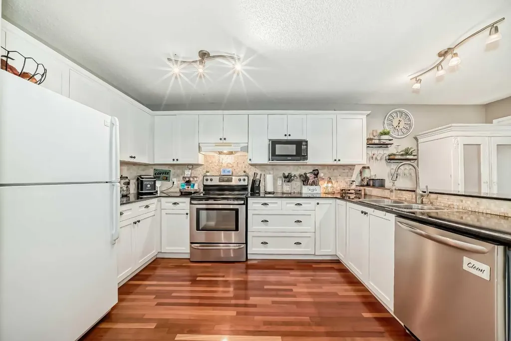 132 Hidden Hills Road NW Calgary AB T3A 5Y2