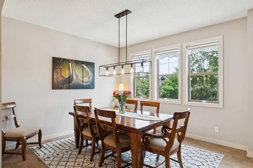 9041 Wentworth Avenue SW Calgary AB T3H 0A9