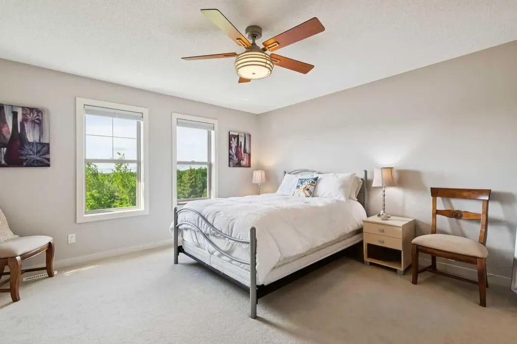 9041 Wentworth Avenue SW Calgary AB T3H 0A9