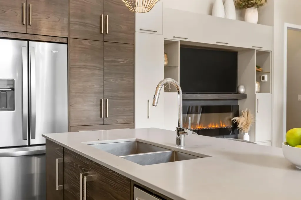 122 Mahogany Centre SE Calgary AB T2M 2Y1