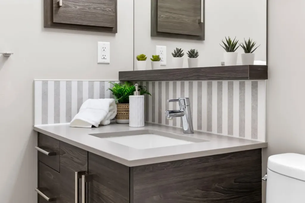 122 Mahogany Centre SE Calgary AB T2M 2Y1