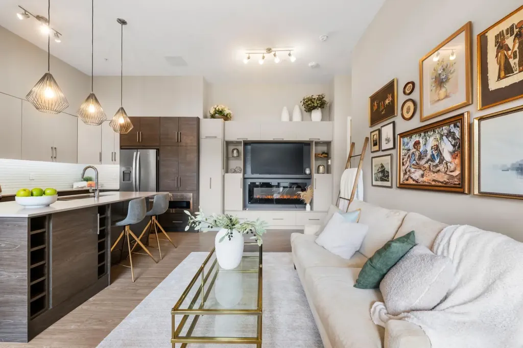 122 Mahogany Centre SE Calgary AB T2M 2Y1