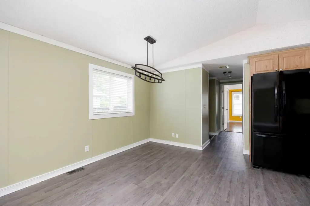 132 Greentree Crescent Fort Mcmurray AB T9H 3Y2