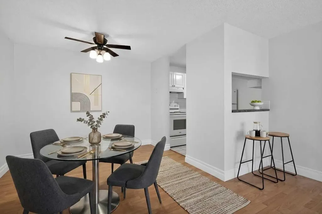 1735 11 Avenue SW Calgary AB T3C 2S9