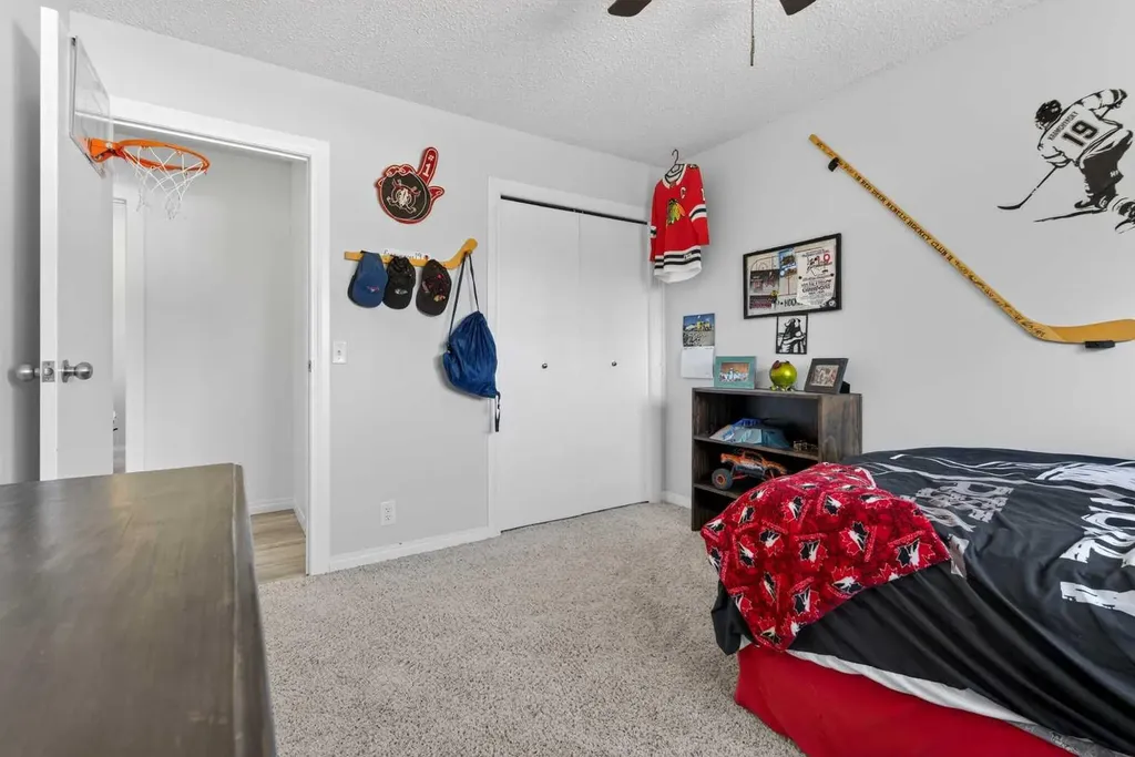 345 9 Street SE Three Hills AB T0M 2A0