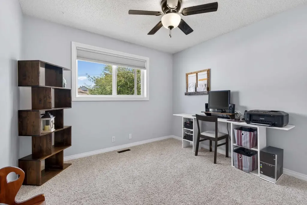 345 9 Street SE Three Hills AB T0M 2A0