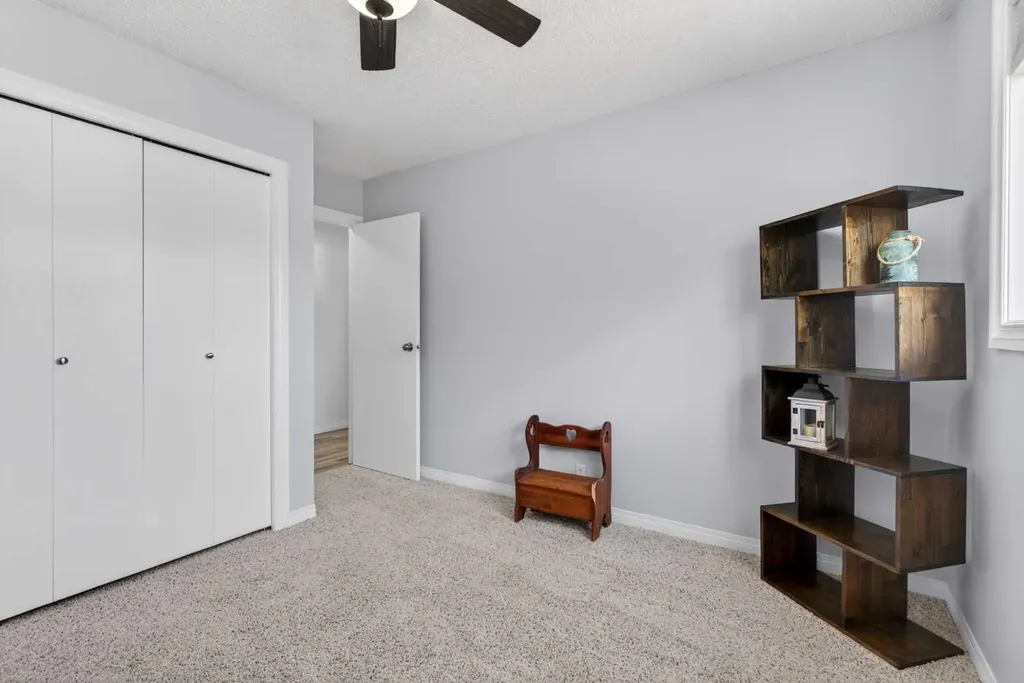 345 9 Street SE Three Hills AB T0M 2A0