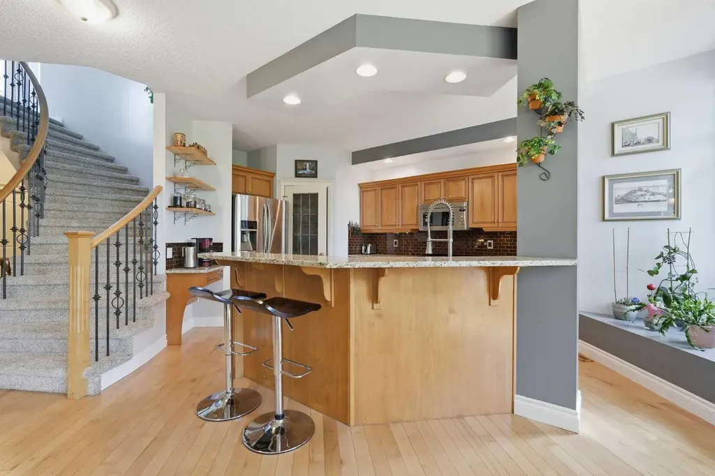 347 Mt Douglas Green SE Calgary AB T2Z 3R9