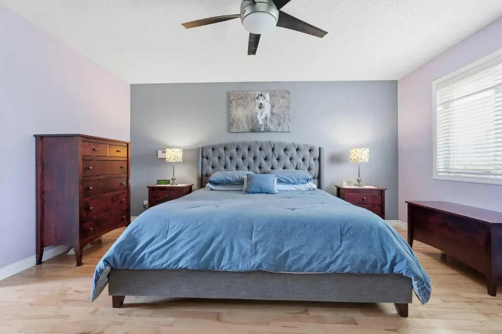 347 Mt Douglas Green SE Calgary AB T2Z 3R9