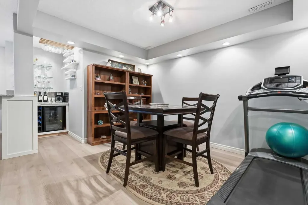 347 Mt Douglas Green SE Calgary AB T2Z 3R9