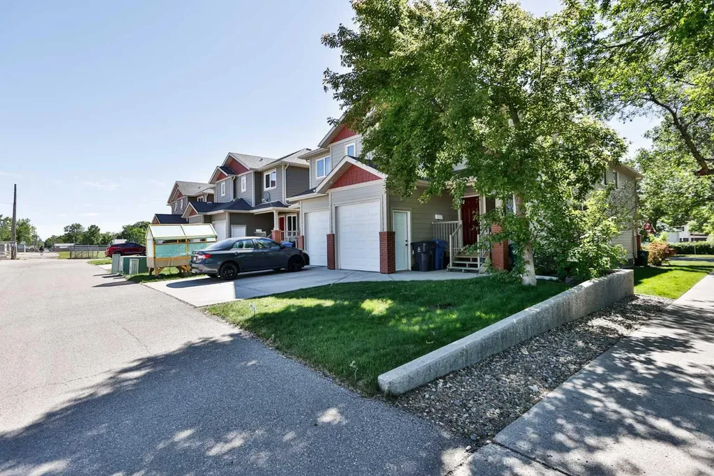645 12 A Street N Lethbridge AB T1H 2K1