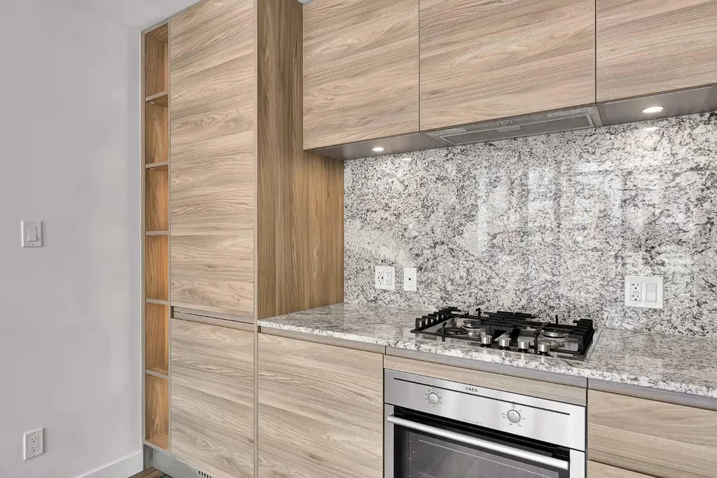 310 12 Avenue SW Calgary AB T2R1B5