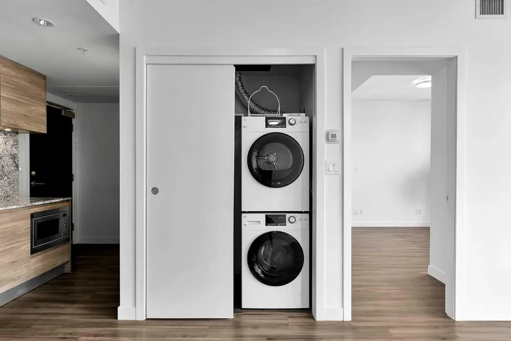 310 12 Avenue SW Calgary AB T2R1B5