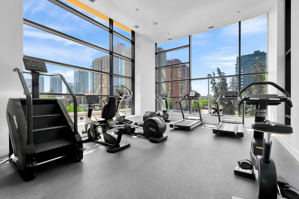 310 12 Avenue SW Calgary AB T2R1B5