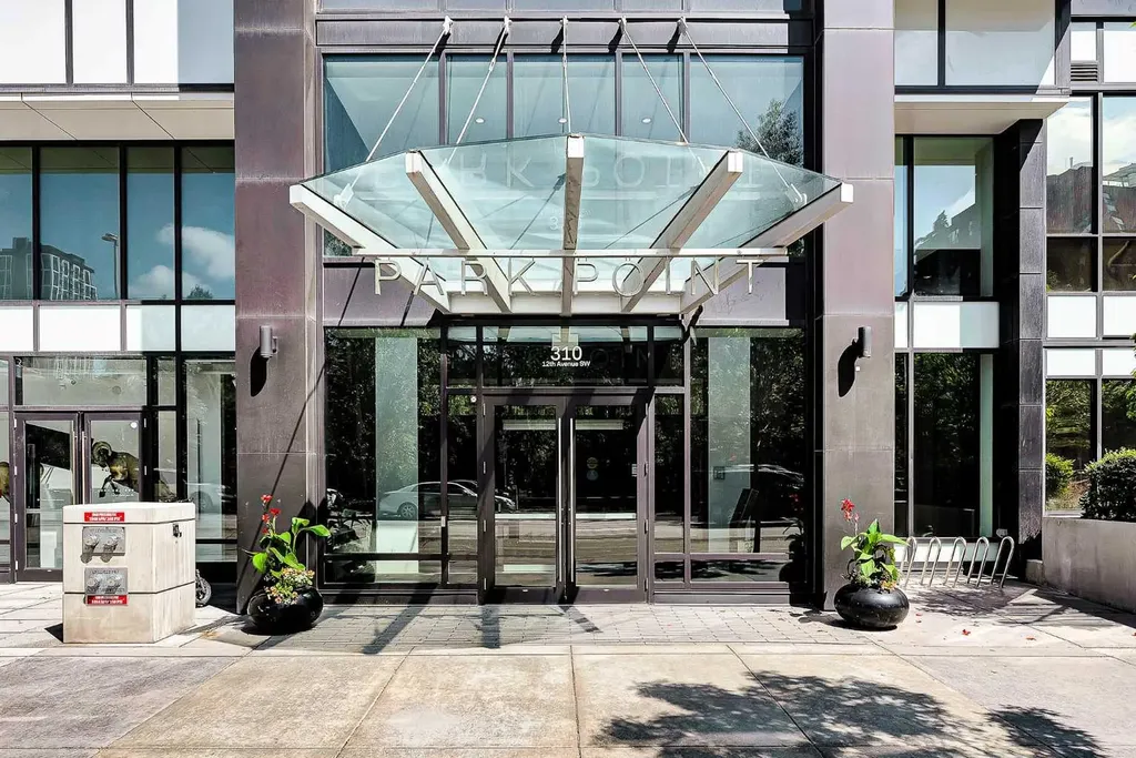 310 12 Avenue SW Calgary AB T2R1B5