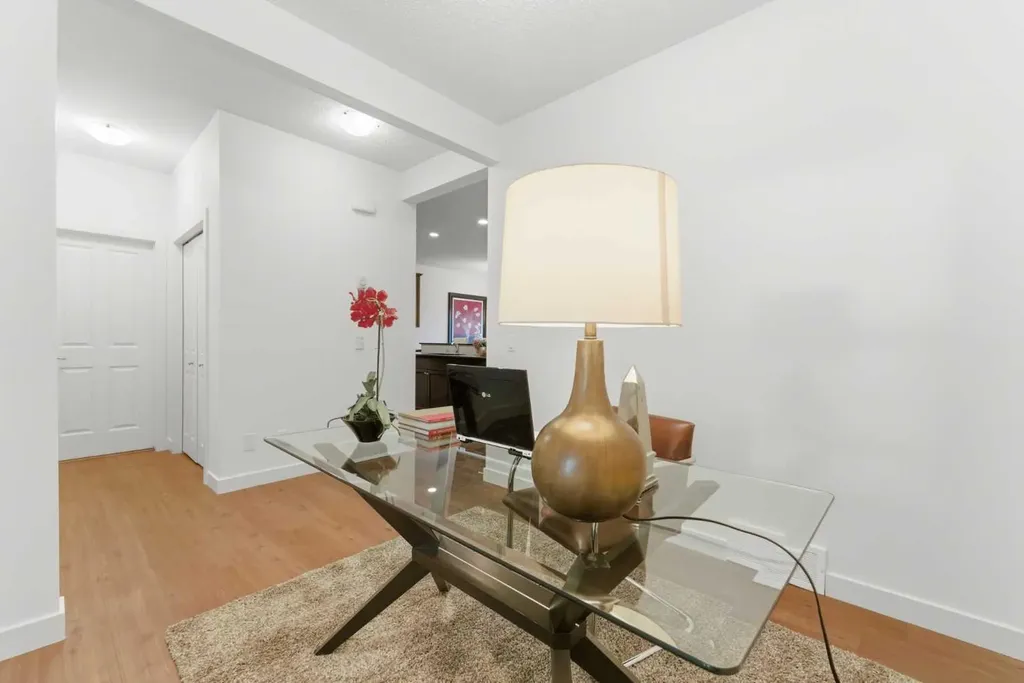 102 Cranarch Common SE Calgary AB T3M 1M1