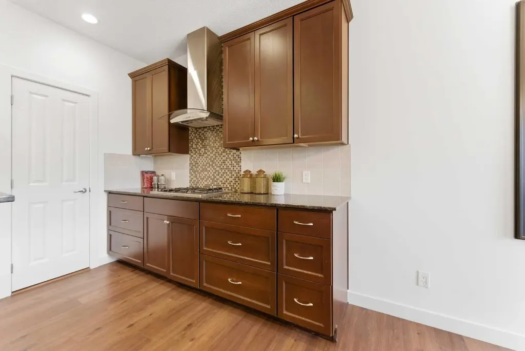 102 Cranarch Common SE Calgary AB T3M 1M1