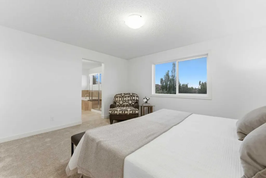 102 Cranarch Common SE Calgary AB T3M 1M1