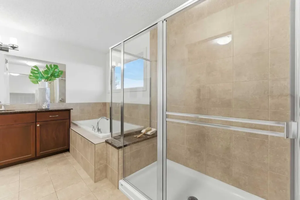 102 Cranarch Common SE Calgary AB T3M 1M1
