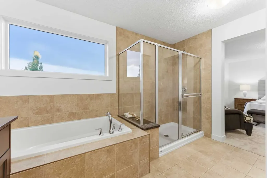 102 Cranarch Common SE Calgary AB T3M 1M1