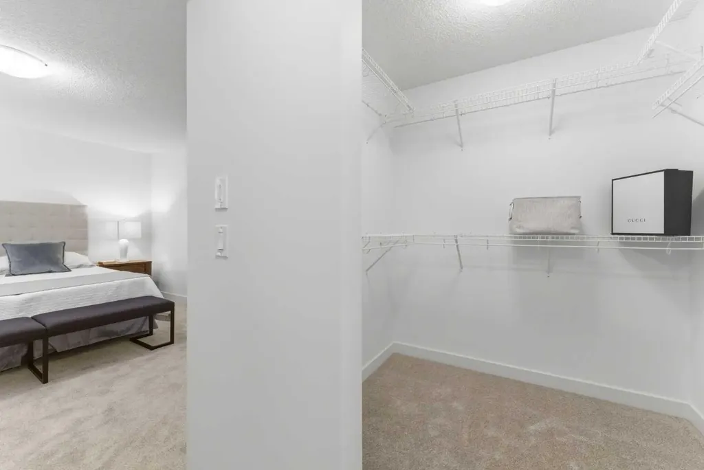 102 Cranarch Common SE Calgary AB T3M 1M1