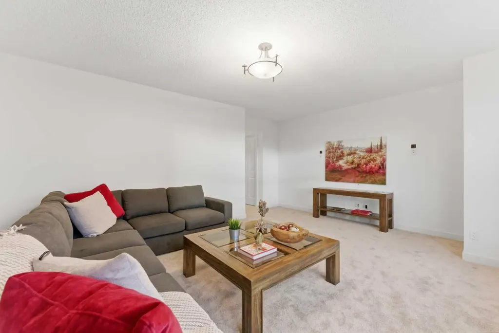 102 Cranarch Common SE Calgary AB T3M 1M1