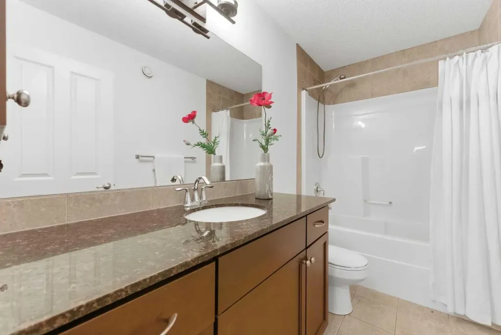 102 Cranarch Common SE Calgary AB T3M 1M1