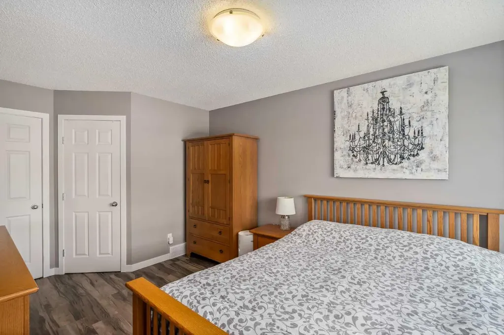 2367 Sagewood Gate SW Airdrie AB T4B 3M7