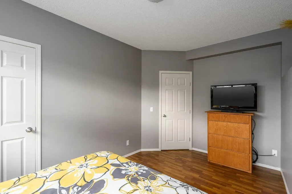 2367 Sagewood Gate SW Airdrie AB T4B 3M7