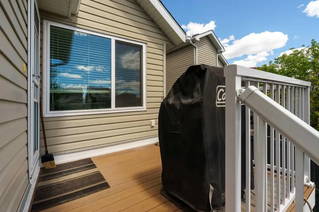 2367 Sagewood Gate SW Airdrie AB T4B 3M7