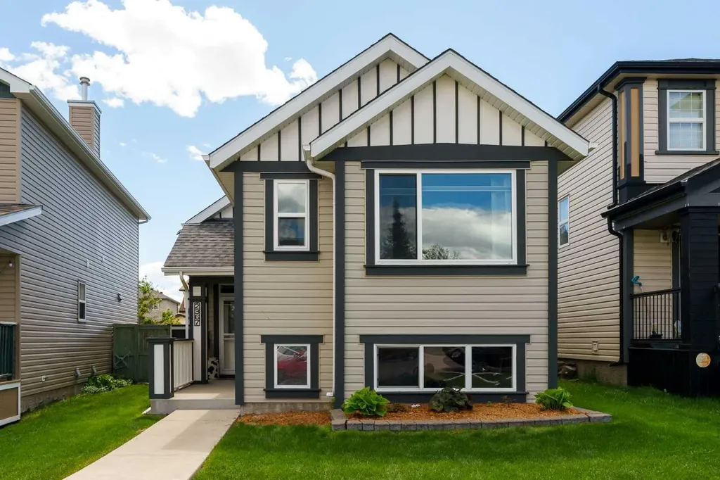 2367 Sagewood Gate SW Airdrie AB T4B 3M7