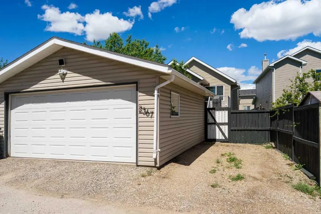 2367 Sagewood Gate SW Airdrie AB T4B 3M7