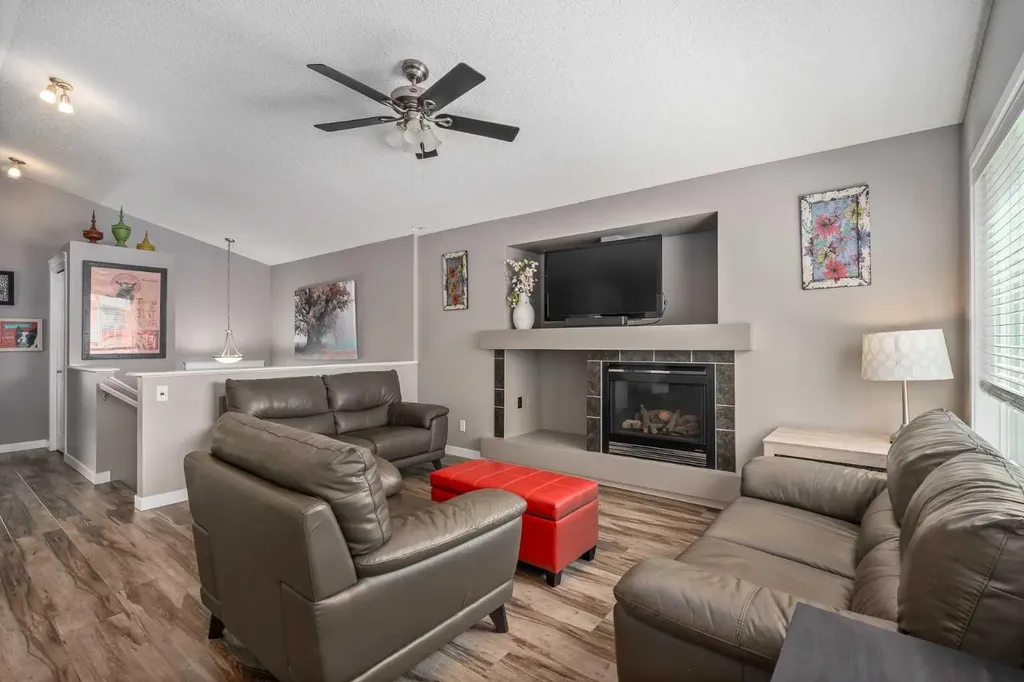 2367 Sagewood Gate SW Airdrie AB T4B 3M7