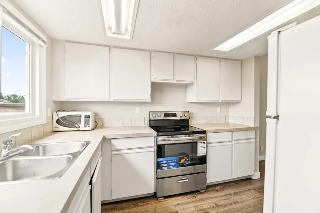 85 Baile Close Red Deer AB T4R 1R5