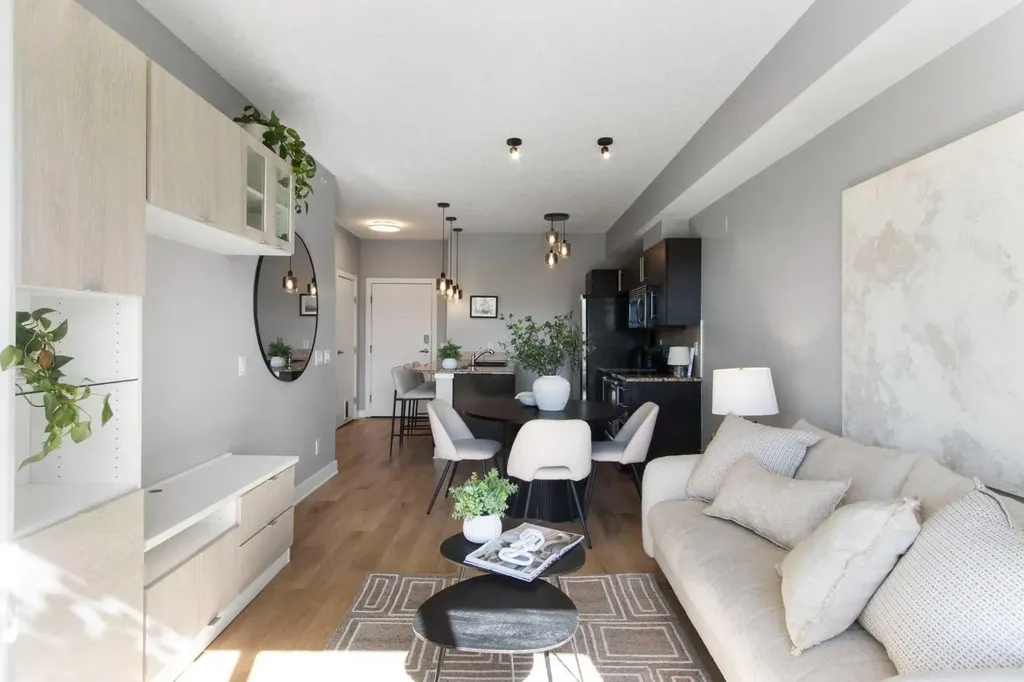 2307 14 Street SW Calgary AB T2T 3T5