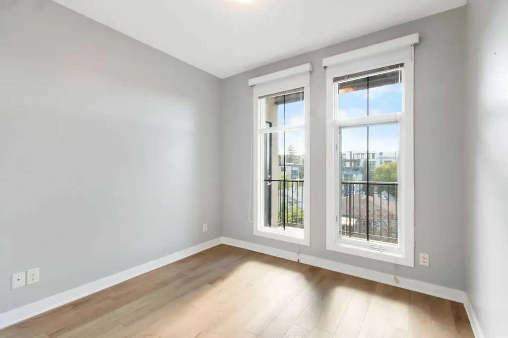 2307 14 Street SW Calgary AB T2T 3T5