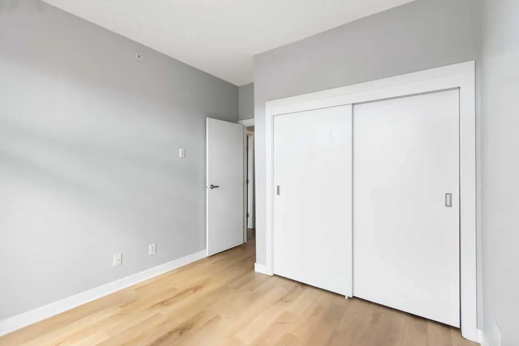 2307 14 Street SW Calgary AB T2T 3T5