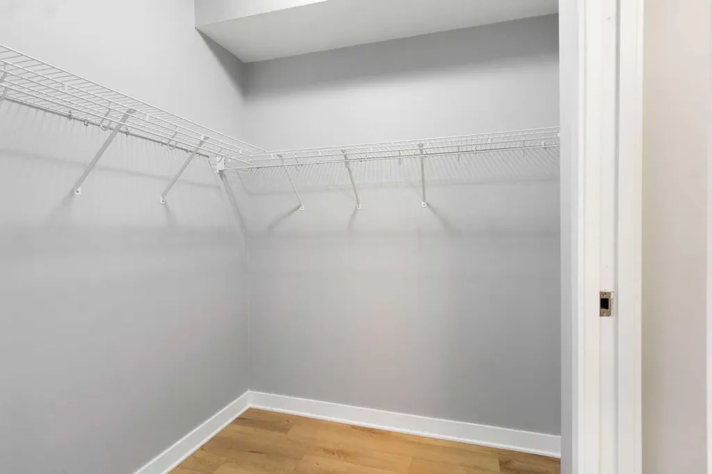 2307 14 Street SW Calgary AB T2T 3T5
