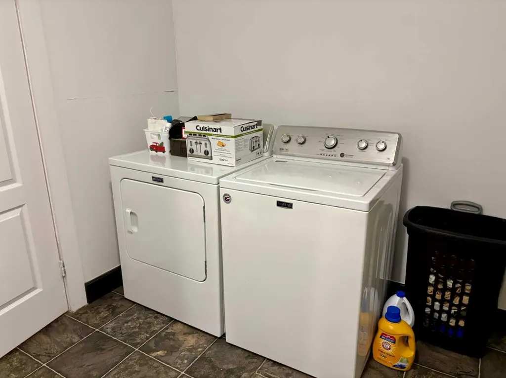 5028 48 Street Mannville AB T0B 2W0