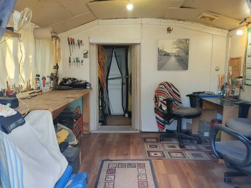 3206 44a Avenue Red Deer AB T4N 3J7