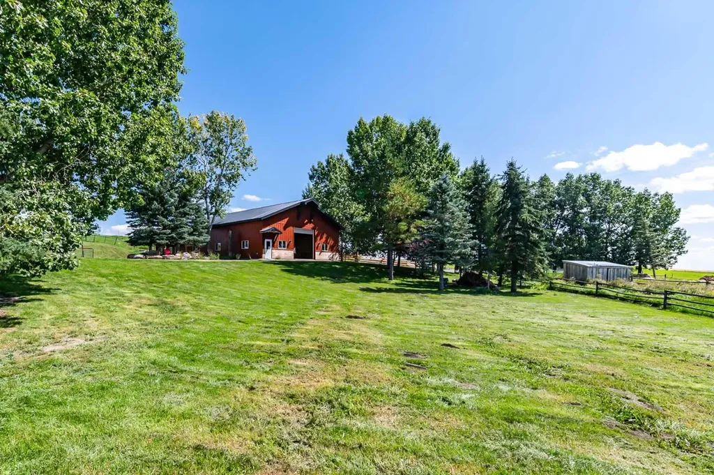 418066 48 Street W Rural Foothills County AB T1S 1A1