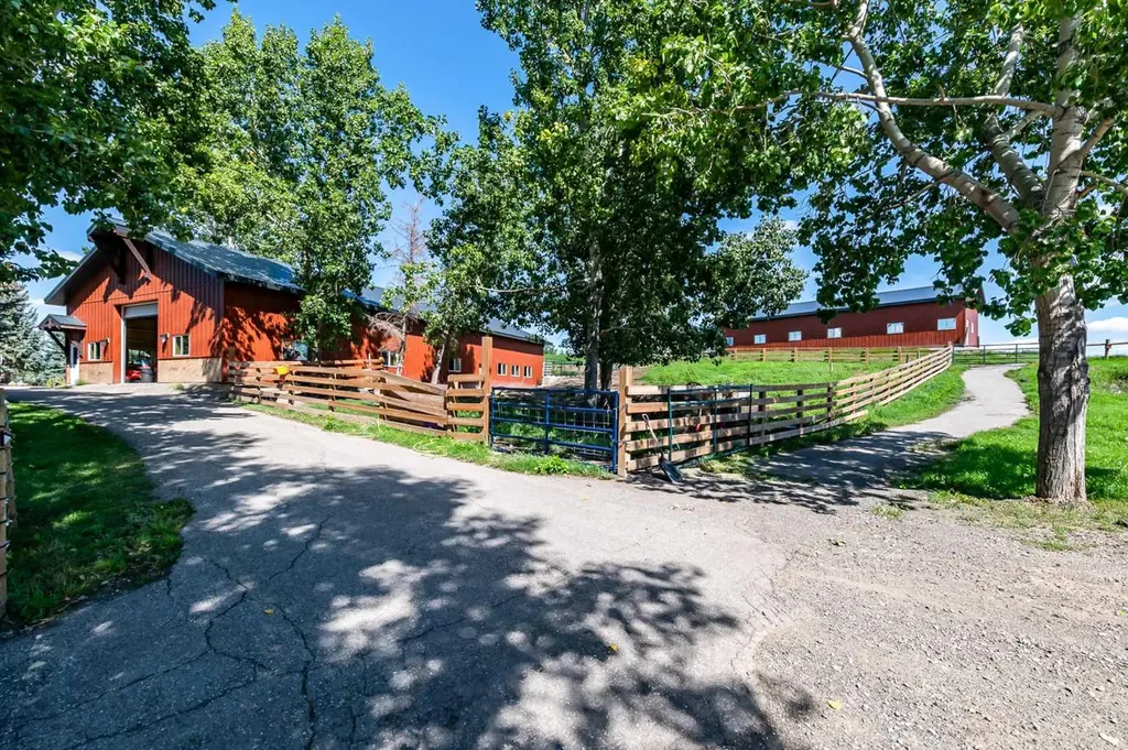 418066 48 Street W Rural Foothills County AB T1S 1A1