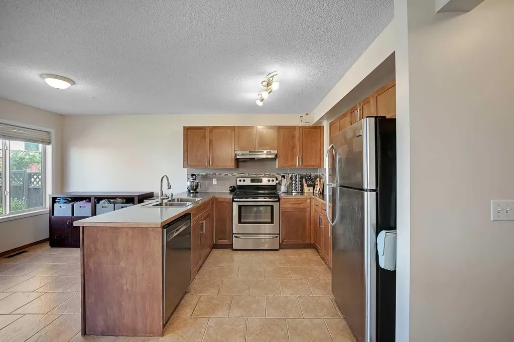 19 Coventry Link NE Calgary AB T3K 5H6