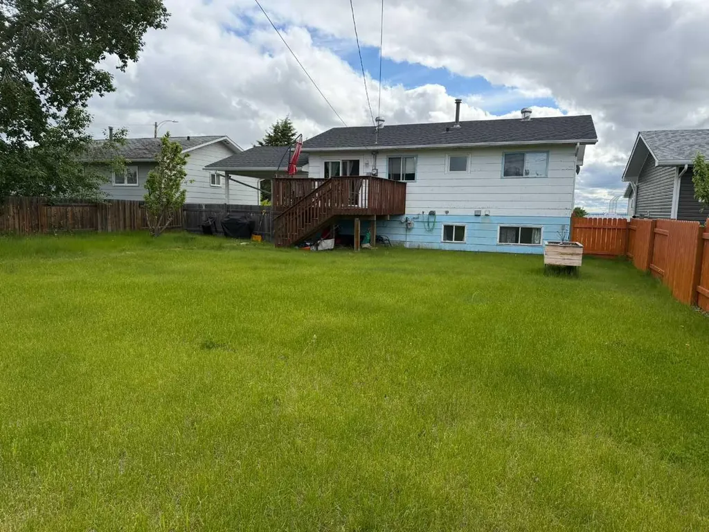 4819 45 Street Grimshaw AB T0H 1W0