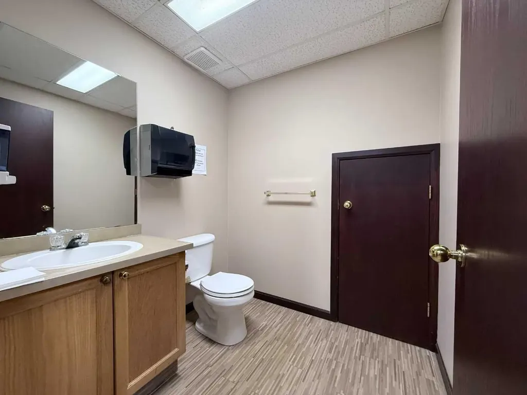 9824 97 Avenue Grande Prairie AB T8V 7K2