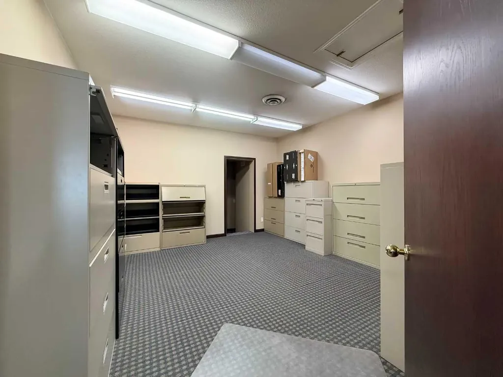 9824 97 Avenue Grande Prairie AB T8V 7K2