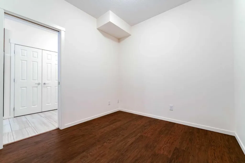 215 Legacy Boulevard SE Calgary AB T2X 0Y6